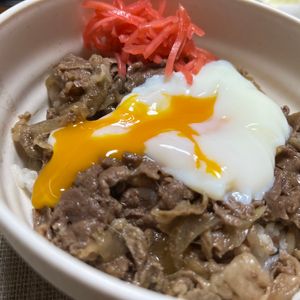 ぽちゃこの作ってみた!投稿(【つゆだく牛丼】めちゃめちゃ美味しい♡)