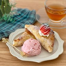 おうちでカフェ気分！プレゼントにも！いちごパイ