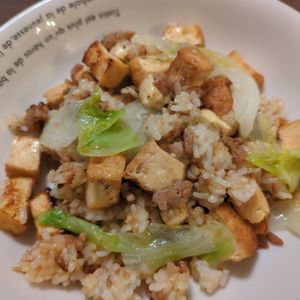たりおの作ってみた!投稿(焦がし醤油が決め手！「厚揚げのソースチャーハン」)