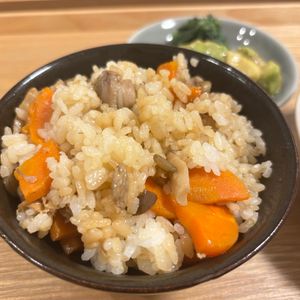 ろろの作ってみた!投稿(【鶏五目混ぜご飯】おかわり必須♬︎たっぷり食べたい混ぜご飯)