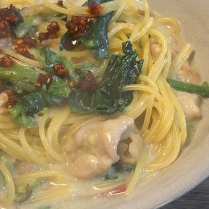 mocoの作ってみた!投稿(がっつり食べよう！鶏肉とほうれん草の豆乳みそパスタ)