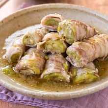 【とろなす肉巻きのねぎだし蒸し】暑い季節にレンチンで!