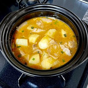 ごんべすの作ってみた!投稿(【豚と長芋の甘辛味噌煮】豚バラをさっぱり仕上げる10分煮物♪)