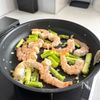 【海老とアスパラの塩麹炒め】10分 体ぽかぽか腸活レシピの工程3