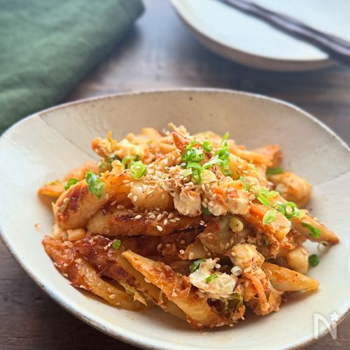 【ちくわのキムチーズ炒め】簡単やみつき！お酒のおつまみに！