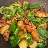 鶏肉と新じゃがピーマンの《テリテリ♡照り焼き炒め》の工程3