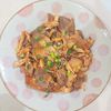 milkの作ってみた!投稿(ご飯がすすむ満足おかず！豚こま肉と舞茸のキムチ炒め)