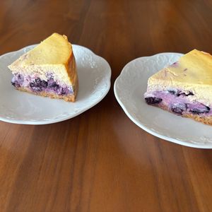 こむぎの作ってみた!投稿(濃厚なめらかブルーベリーチーズケーキ【まぜるだけ簡単】)