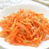 美味しい副菜【人参じゃこのオイルチーズ炒め】お弁当の彩にも！
