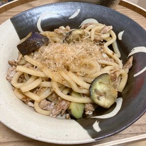 Natsukoの作ってみた!投稿(なすとひき肉の焼きうどん)