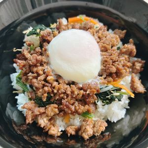 おもちの作ってみた!投稿(彼が飲むように食べる！彩り抜群！ビビンバ)