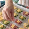 【切って焼くだけ！】無印バウムのクリスマスラスク🎄の工程5