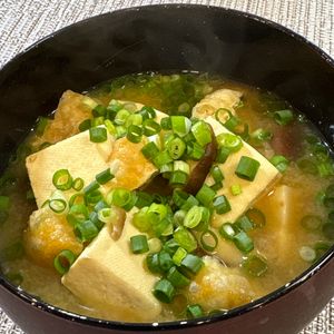 楽ラク手抜キッチン🐶🐾の作ってみた!投稿(やさしいうま味♡豆腐としいたけのみそ汁)