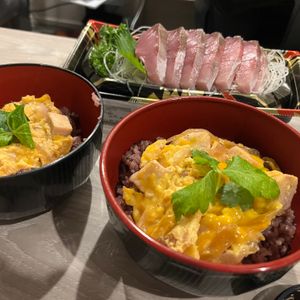 黒ごまきなこの作ってみた!投稿(【鶏むね肉の親子丼】ワンパンで２人分同時調理♪コスパも抜群！)