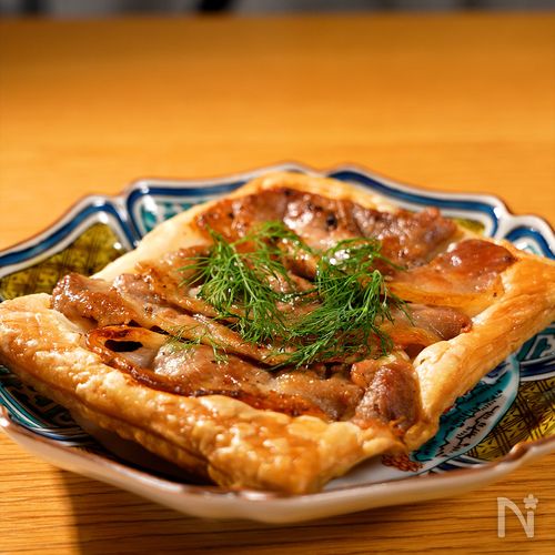 おもてなしにもぴったり！肩ロースの逆さパイ