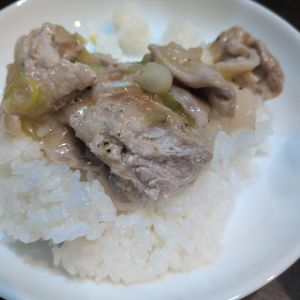 あわよいあおいの作ってみた!投稿(10分で焼肉屋さんの味！『ねぎ塩豚丼』)