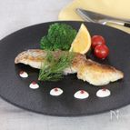 真鯛のポワレ　レモンクリームソース添え