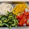 夏野菜たっぷり！厚揚げと夏野菜のチャンプルの下準備