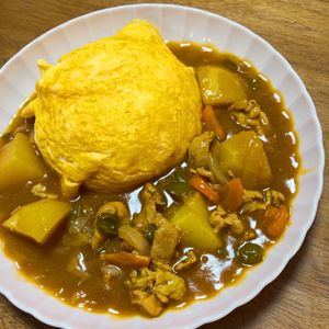 みわの作ってみた!投稿(オムカレー(我が家の定番ポークカレー))