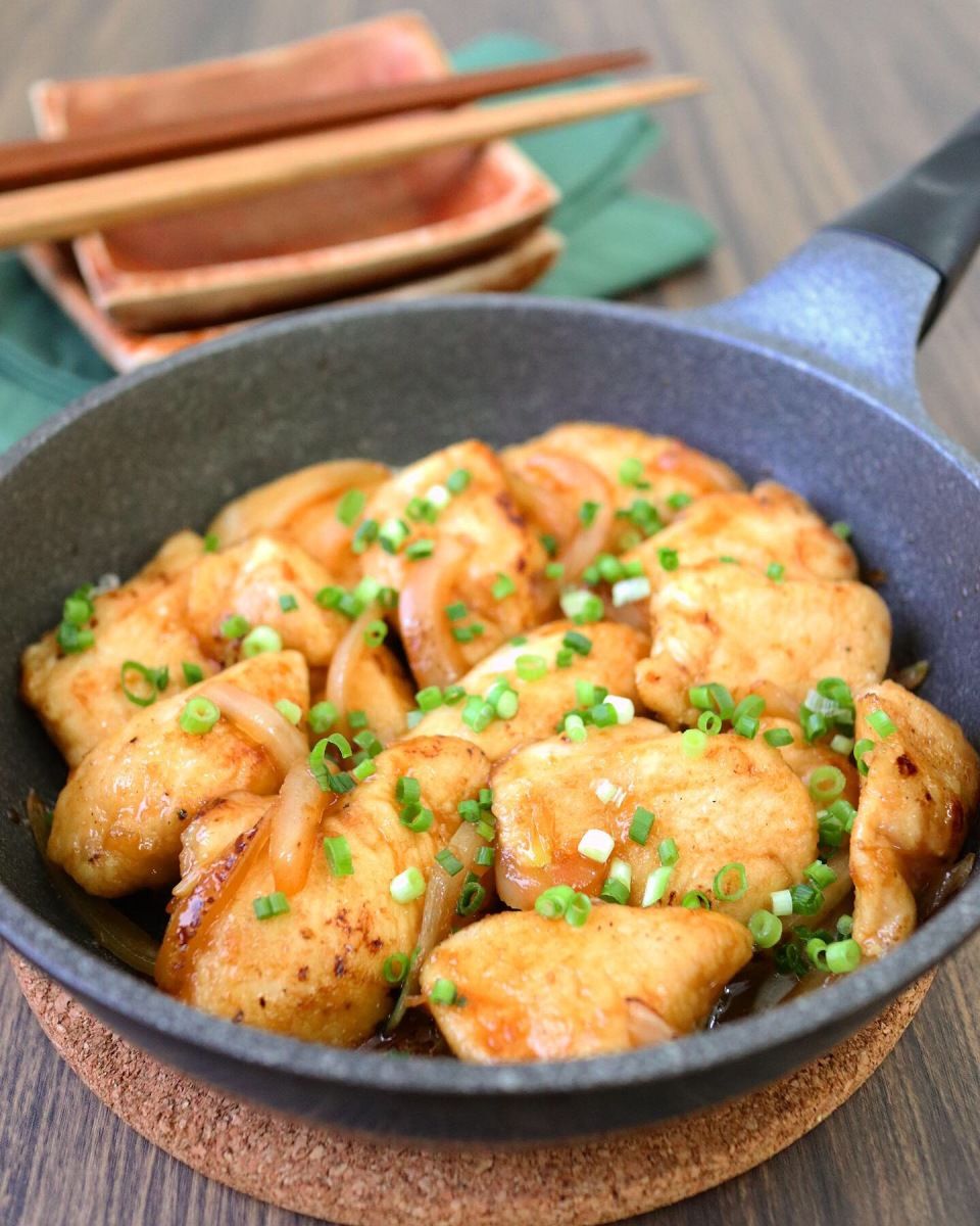 ハーブチキンと野菜のワンパンレシピ