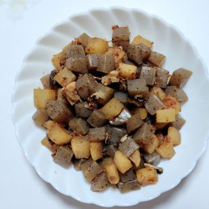 ふうかの作ってみた!投稿(旨味たっぷり♪生姜香る【大根とこんにゃくのおかか煮】腸活にも)