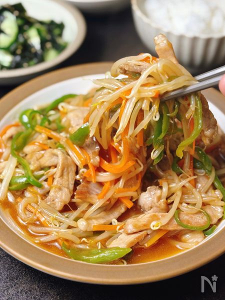 【豚肉とたっぷり野菜の甘酢あん】甘酸っぱさがクセになる♪