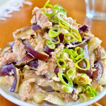 〖レンジで簡単！〗なすとツナのやみつきごまマヨあえ
