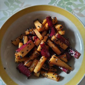 KUMIKOの作ってみた!投稿(食材1つ！箸が止まらん【さつまいもの甘酢きんぴら】お弁当にも)