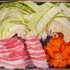行列の定食屋さんの🍚豚バラキャベツのご飯が進むお味噌汁🤩の工程1