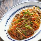 【らくレピ】豚こまと千切り野菜のスタミナオイマヨ炒め