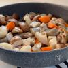 あるとうれしい♪ほっとする【鶏肉と根菜のうま煮】の工程3