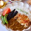 【カリカリチキンカレー夏野菜添え】簡単!夏のごちそうカレー