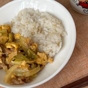 ゆるグル子の作ってみた!投稿(【豚たまキャベツの旨だれ炒め】ご飯に合う!キャベツたっぷり♪)