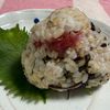 ゆっこの作ってみた!投稿(【梅塩昆布のもち麦おにぎり】)