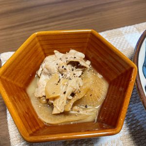 ロミミの作ってみた!投稿(10分でパパっと♪大根と豚肉の麺つゆバター炒め)