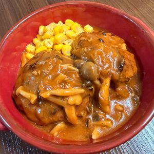 でぃみママの作ってみた!投稿(【煮込みハンバーグ】我が家一番人気おかず♡小さめ簡単Ver.)