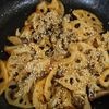 ご飯が進む【蓮根とちくわときのこのコチュマヨ炒め】お弁当にもの工程4