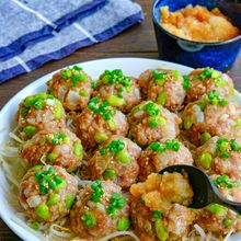 レンジで簡単！枝豆入り焼売風豚団子(おろしぽん酢で♪)