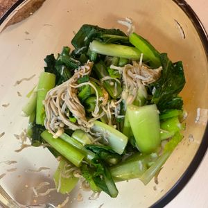 ちゃちゃ丸の作ってみた!投稿(しらす入り【小松菜とえのきのおひたし】)