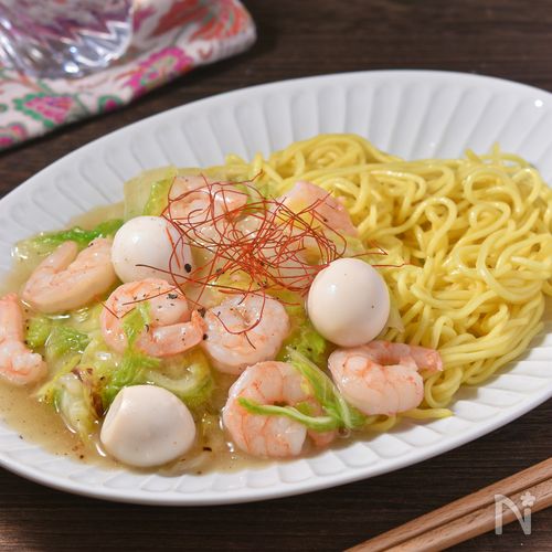 えびと白菜の塩あんかけ焼きそば｜とろ〜り熱々♪ワンパンで簡単