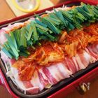 人気の無水鍋をホットプレートで「豚キムチのホットプレート蒸し鍋」