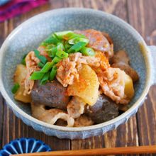 味がしみしみ♪『豚大根とこんにゃくのどて焼き風♡味噌煮込み』