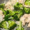 鶏肉とブロッコリーのチーズクリーム煮【生クリーム不要！】の工程4