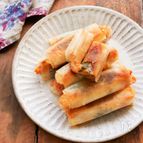 食べる手が止められない！春巻きの皮でくるり【餅チーズ明太】
