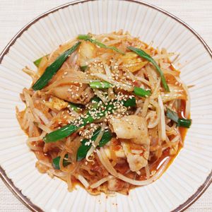よっこの作ってみた!投稿(10分で完成！豚キムチ基本のレシピ)