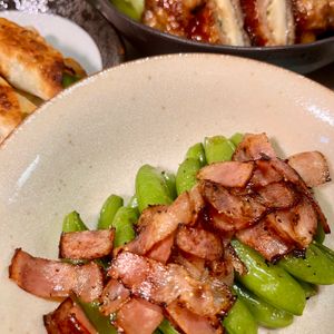 カスプの作ってみた!投稿(【スナップえんどうのカリカリベーコン炒め】今が旬♪おつまみに)