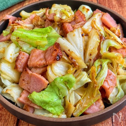 【キャベツとベーコンの味噌にんにく炒め】ご飯が進む味濃い系◎
