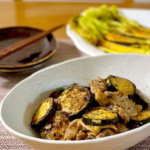 あゆの作ってみた!投稿(【豚肉とズッキーニの生姜レモン炒め】ご飯が進むおかず♪)