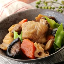 鶏がぷりぷり!元和食屋が作る筑前煮
