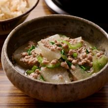 ご飯が進む✨とろじゅわ〜【セロリ香るそぼろ大根】